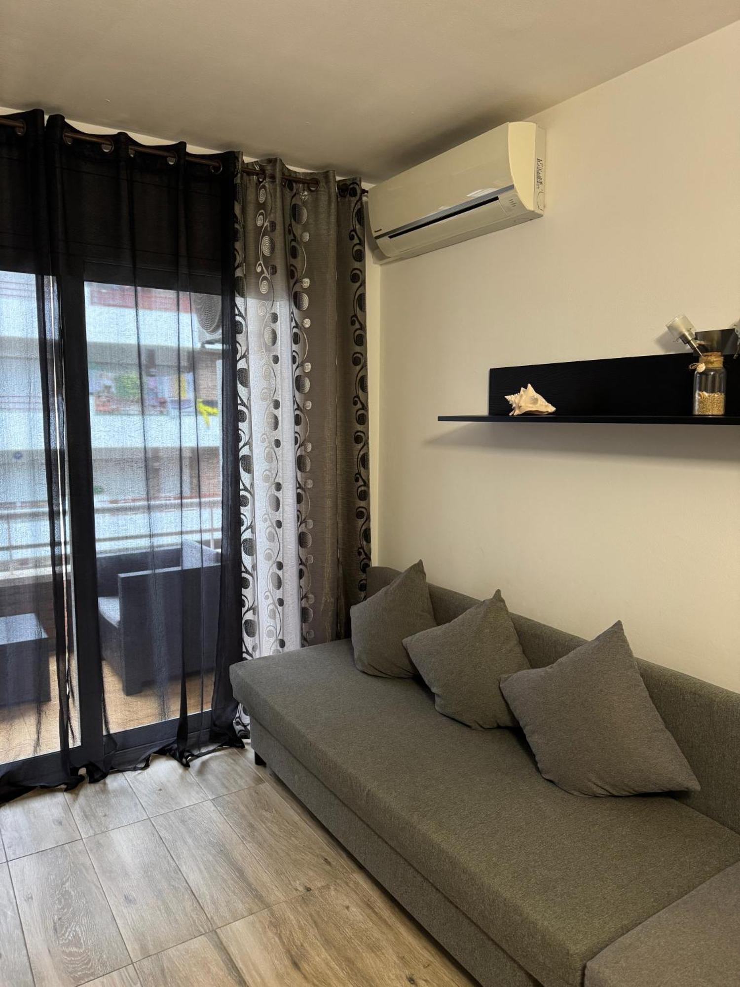 Studio Acapulco Lloret de Mar Buitenkant foto
